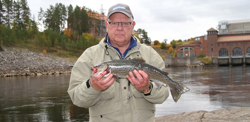 Beng Johansson med Öring 1,6 kg