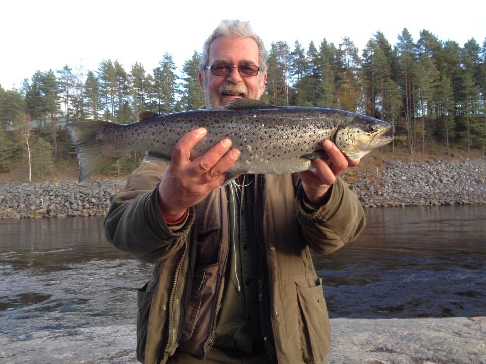 Jan-Peter "Storvreta" Näslund med Öring från Älvkarleby