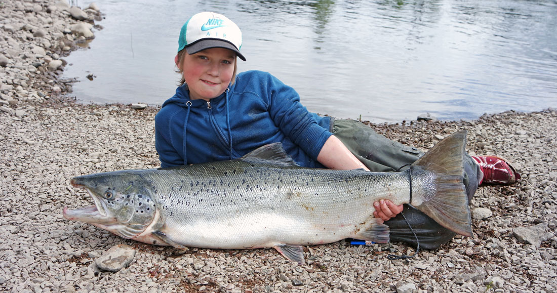 Sebastian Bergggren med storlax. 17,85  kg.